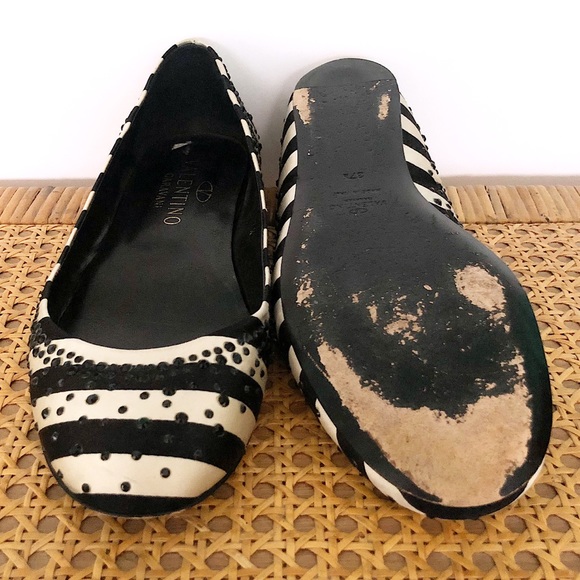Valentino Black & White Rhinestone Flats - 37.5 - Picture 6 of 8